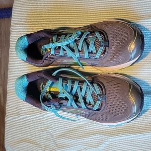 Brooks Ghost 9 like new 9 B